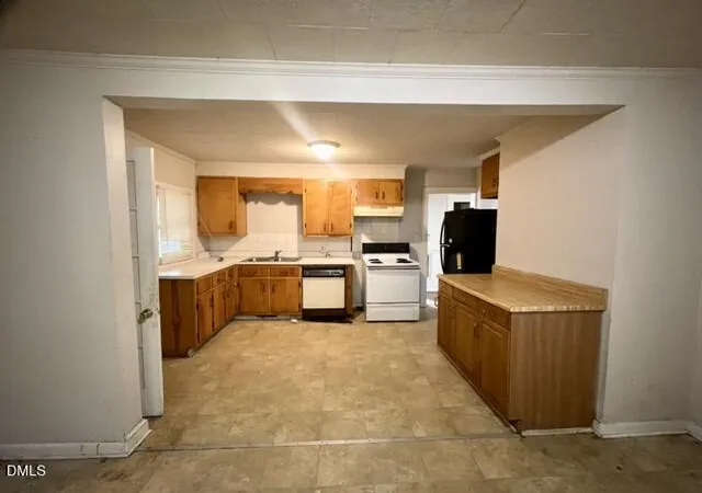 Photo 3 of Single family home for sale at 628 New St, Graham, NC 27253 | MLS# 10194077 | Listing updated on 2026-09-22