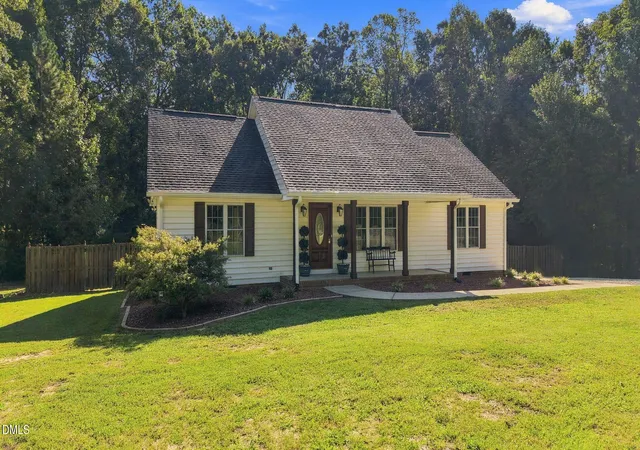 Photo 1 of Single family home for sale at 41 Foxcroft Dr, Timberlake, NC 27583 | MLS# 10194122 | Listing updated on 2026-10-08