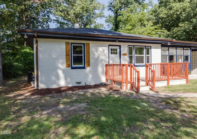 Photo 3 of Single family home for sale at 556 Rose Ln, Raleigh, NC 27610 | MLS# 10193926 | Listing updated on 2026-10-01