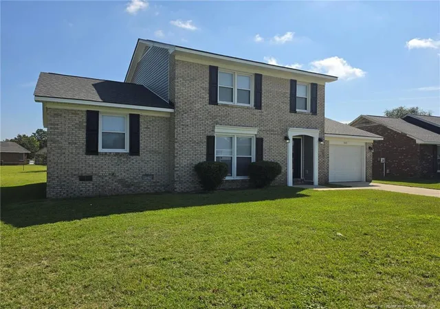Photo 3 of Single family home for sale at 1505 Dove Tail Dr, Fayetteville, NC 28314 | MLS# 769235 | Listing updated on 2026-10-07