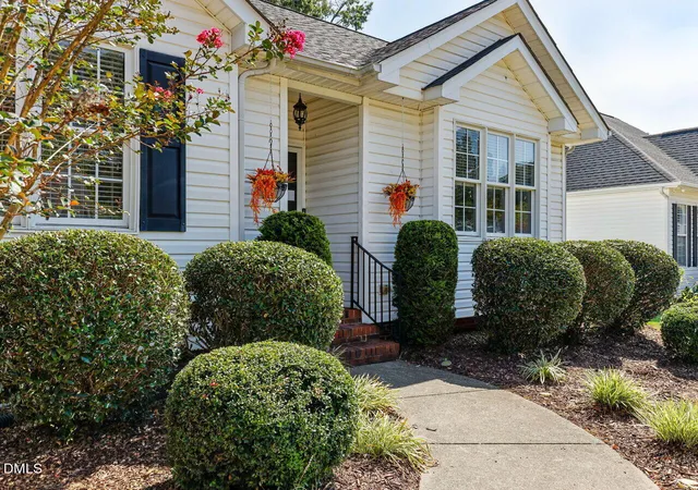 Photo 2 of Sale Pending at 522 Cardena School Rd, Fuquay Varina, NC 27526 | MLS# 10194145 | Listing updated on 2026-09-27