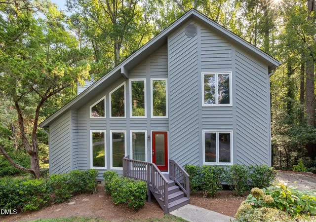 Photo 4 of Sale Pending at 1200 Stone Crk Way, Raleigh, NC 27615 | MLS# 10194285 | Listing updated on 2026-09-28