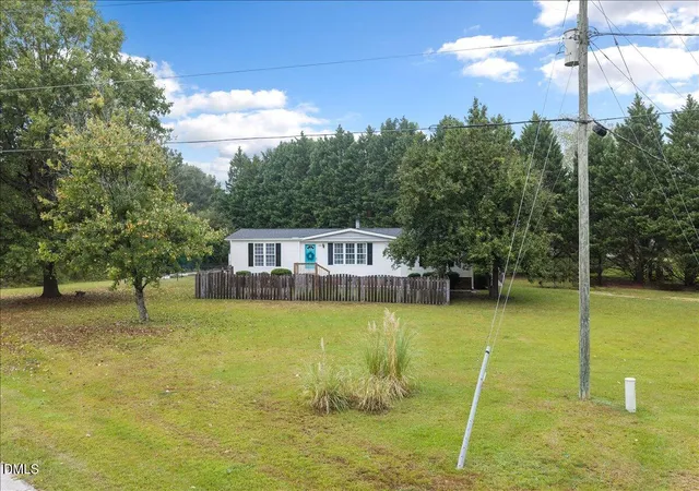 Photo 2 of Sale Pending at 980 Allen Rd, Clayton, NC 27520 | MLS# 10194265 | Listing updated on 2026-09-27