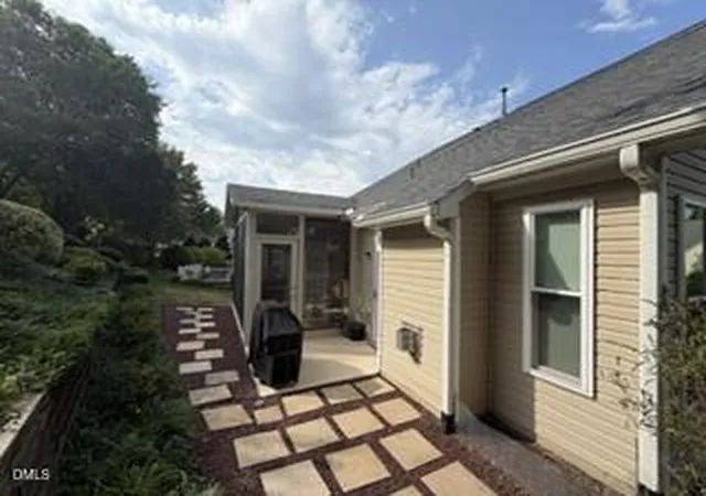Photo 3 of Sale Pending at 207 Rockport Ridge Way, Cary, NC 27519 | MLS# 10194170 | Listing updated on 2026-09-22