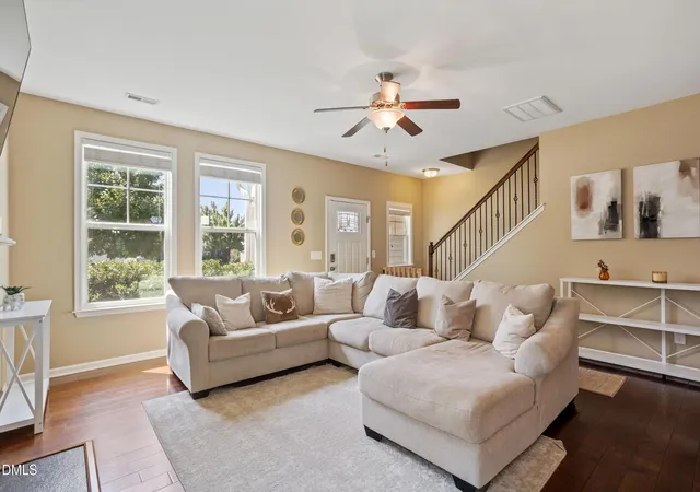 Photo 4 of Single family home for sale at 4812 Quiet Crk Ln, Knightdale, NC 27545 | MLS# 10194153 | Listing updated on 2026-09-22