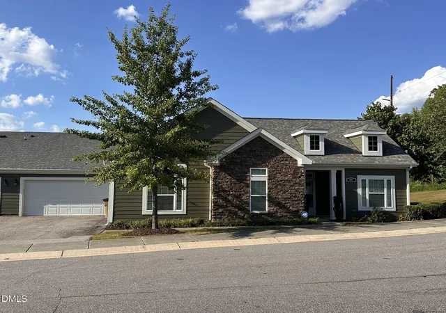 Condo for sale at 801 Blue Bird Ln #33-2, Wake Forest, NC 27587 | MLS# 10193974