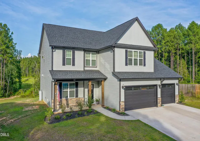 Photo 2 of Single family home for sale at 180 Edes Ct, Cameron, NC 28326 | MLS# 10193999 | Listing updated on 2026-09-22