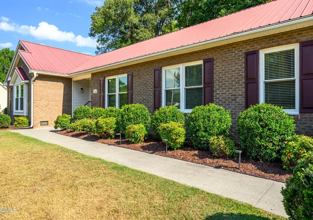 Photo 3 of Sale Pending at 116 Badger Cir, Roxboro, NC 27573 | MLS# 10194066 | Listing updated on 2026-10-03