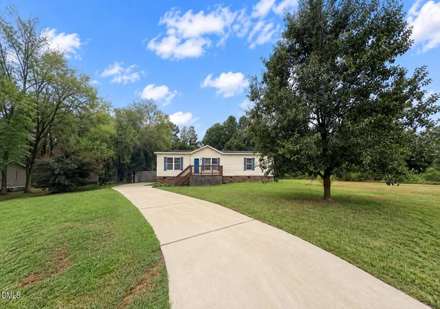 Photo 3 of Manufactured home for sale at 103 Dennis Way, Clayton, NC 27520 | MLS# 10194263 | Listing updated on 2026-10-06