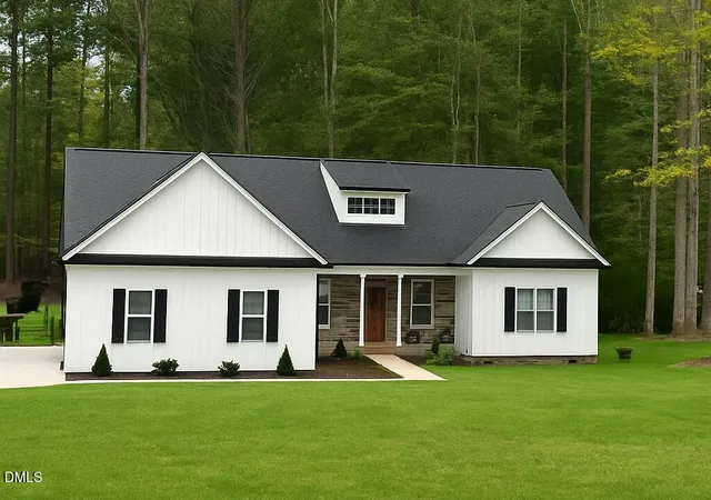 Photo 1 of Single family home for sale at 210 Nicks St, Graham, NC 27253 | MLS# 10195349 | Listing updated on 2026-09-28