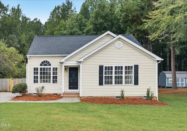 Photo 1 of Single family home for sale at 165 Cedarhurst Ln, Franklinton, NC 27525 | MLS# 10194348 | Listing updated on 2026-09-23