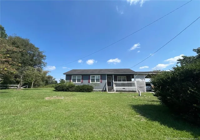Photo 2 of Single family home for sale at 178 Sunshine Ln, Clinton, NC 28328 | MLS# 769346 | Listing updated on 2026-09-21