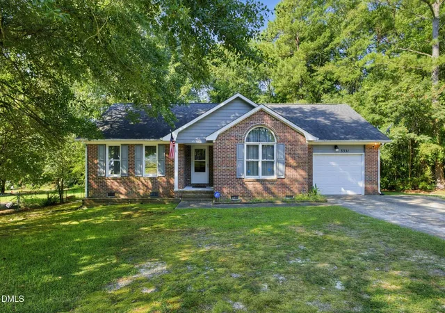 Photo 1 of Sale Pending at 3331 Hunting Bay Dr, Spring Lake, NC 28390 | MLS# 10194062 | Listing updated on 2026-10-07