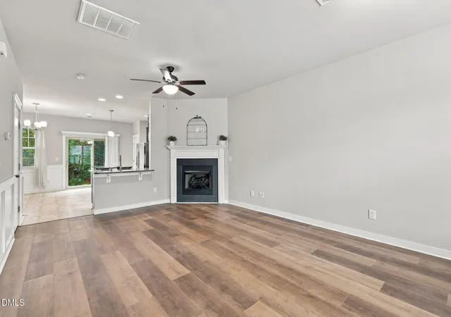 Photo 3 of Townhouse for sale at 6253 Pesta Ct, Raleigh, NC 27612 | MLS# 10194500 | Listing updated on 2026-09-24