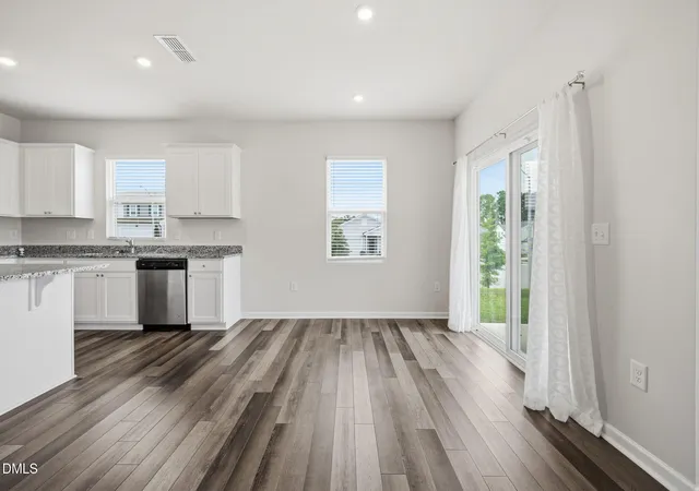 Photo 4 of Sale Pending at 3501 Sugarplum Rd, Raleigh, NC 27604 | MLS# 10194075 | Listing updated on 2026-09-28