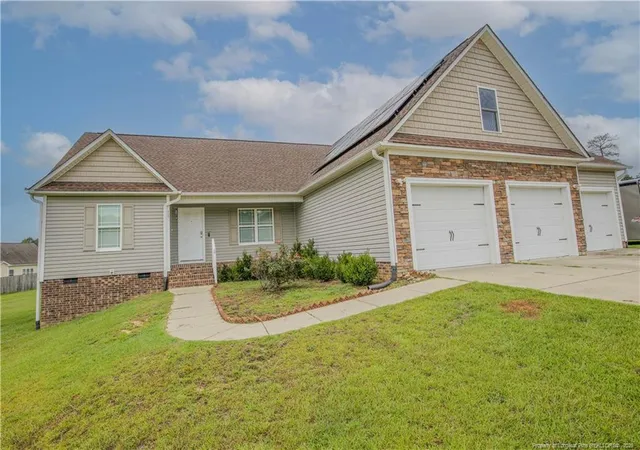 Photo 2 of Single family home for sale at 74 Jaylin Oaks Dr, Spring Lake, NC 28390 | MLS# 769352 | Listing updated on 2026-09-22