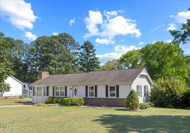 Photo 1 of Single family home for sale at 204 Barwick Way, Knightdale, NC 27545 | MLS# 10194178 | Listing updated on 2026-09-22