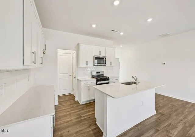 Photo 3 of Townhouse for sale at 1946 Hinesley Dr, Durham, NC 27703 | MLS# 10194149 | Listing updated on 2026-10-05
