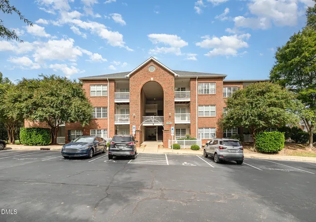 Photo 1 of Condo for sale at 123 Sturbridge Dr, Clayton, NC 27520 | MLS# 10194283 | Listing updated on 2026-10-06