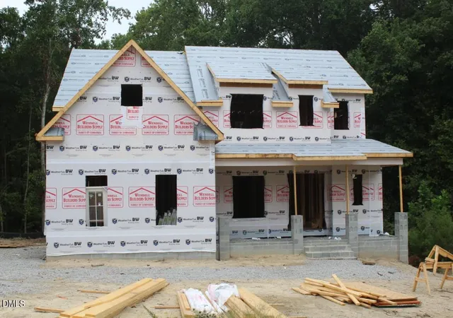 Photo 2 of Single family home for sale at 300 Granite View Dr, Rolesville, NC 27571 | MLS# 10194217 | Listing updated on 2026-09-23