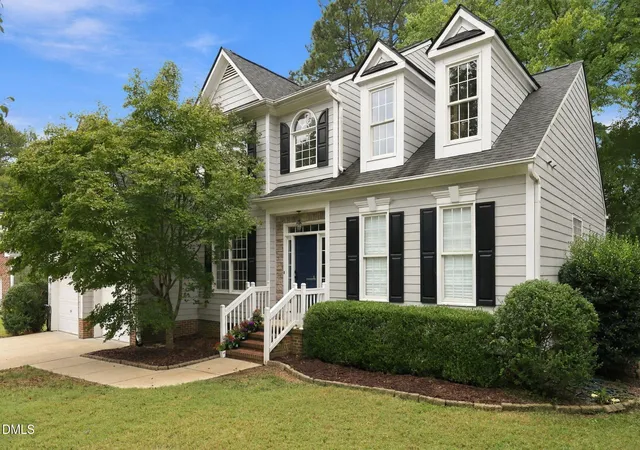 Single family home for sale at 6 Sydenham Rd, Durham, NC 27713 | MLS# 10194651