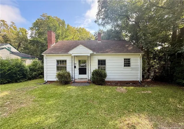 Photo 1 of Single family home for sale at 134 Kensington Cir, Fayetteville, NC 28301 | MLS# 769727 | Listing updated on 2026-09-22