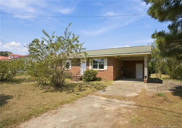 Photo 3 of Single family home for sale at 2376 S Robeson Rd, Rowland, NC 28383 | MLS# 769758 | Listing updated on 2026-09-22