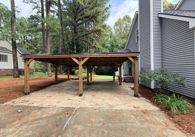 Photo 2 of Single family home for sale at 1702 Timberlane Dr, Nashville, NC 27856 | MLS# 10194280 | Listing updated on 2026-09-28