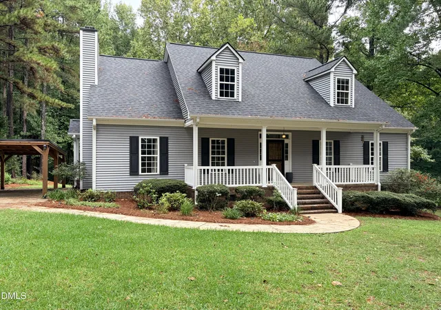 Photo 3 of Single family home for sale at 1702 Timberlane Dr, Nashville, NC 27856 | MLS# 10194280 | Listing updated on 2026-09-28