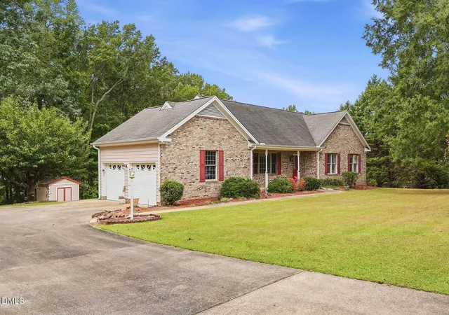Photo 3 of Single family home for sale at 171 Clover Ridge, Angier, NC 27501 | MLS# 10194279 | Listing updated on 2026-09-27