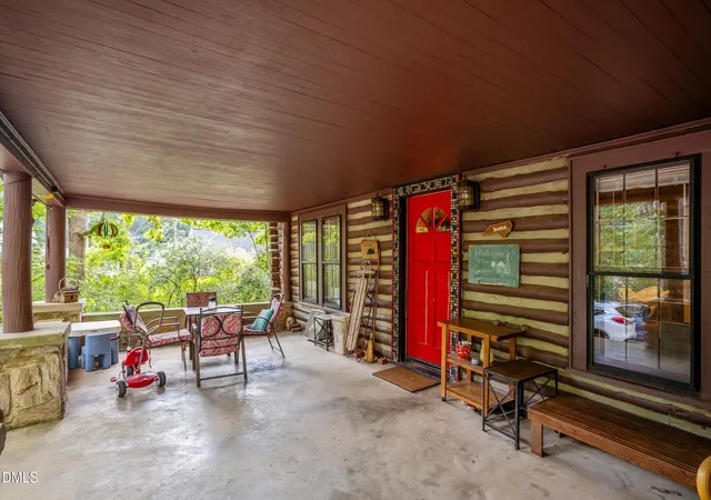 Photo 3 of Single family home for sale at 718 Powell Dr, Raleigh, NC 27606 | MLS# 10194306 | Listing updated on 2026-09-30