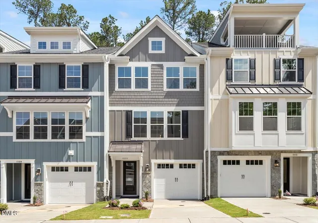 Photo 3 of Sale Pending at 1111 Blackthorn Ln, Durham, NC 27703 | MLS# 10194398 | Listing updated on 2026-09-23