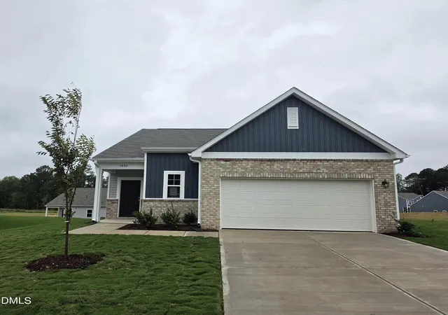 Single family home for sale at 1450 Centerview Dr, Nashville, NC 27856 | MLS# 10194567