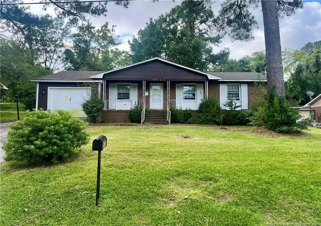Photo 2 of Sale Pending at 2303 Vestal Ave, Fayetteville, NC 28301 | MLS# 769743 | Listing updated on 2026-09-27