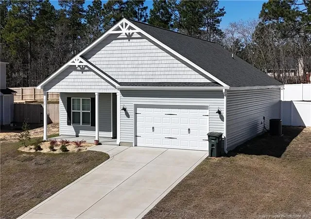Photo 1 of Single family home for sale at 370 Bulldawg Ln, Raeford, NC 28376 | MLS# 769788 | Listing updated on 2026-09-23