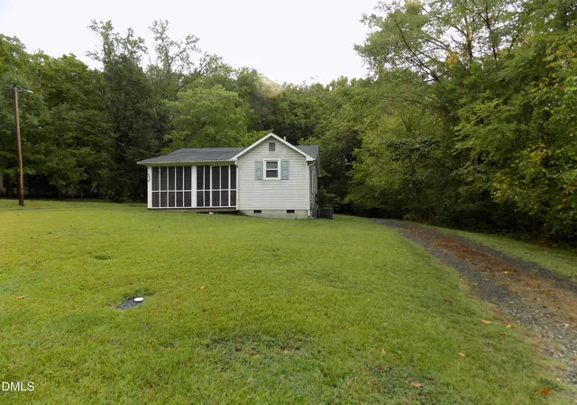 Photo 3 of Single family home for sale at 302 N Durham Ave, Creedmoor, NC 27522 | MLS# 10194462 | Listing updated on 2026-09-24