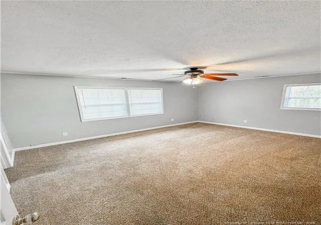 Photo 4 of Single family home for sale at 2879 County Line Rd, Saint Pauls, NC 28384 | MLS# 769840 | Listing updated on 2026-09-24