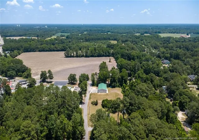 Photo 50 of Single family home for sale at 108 Mcnatt St, Maxton, NC 28364 | MLS# 769776 | Listing updated on 2026-10-20