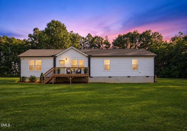 Single family home for sale at 1220 Warrenton Rd, Henderson, NC 27537 | MLS# 10195191