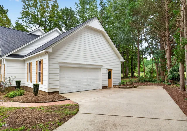 Photo 3 of Single family home for sale at 705 Birkdale Dr, Clayton, NC 27527 | MLS# 10196792 | Listing updated on 2026-10-28