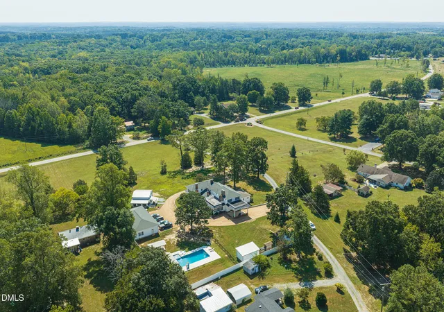 Photo 4 of Single family home for sale at 1018 Dave Frd Trl, Halifax, VA 24558 | MLS# 10199011 | Listing updated on 2026-10-17