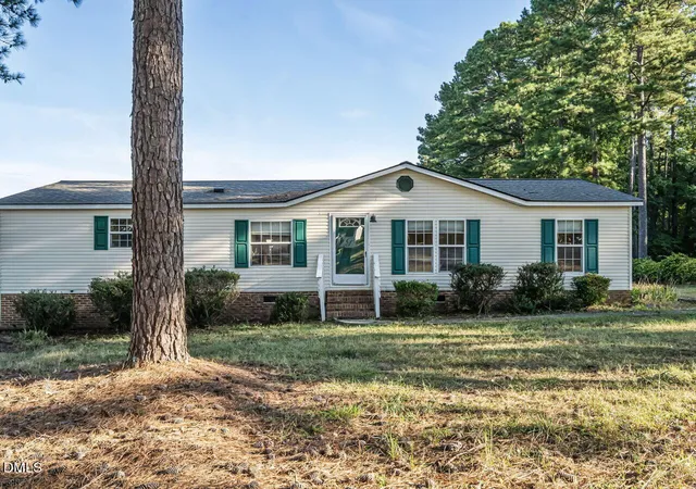 Photo 1 of Manufactured home for sale at 869 Lions Clb Rd, Wendell, NC 27591 | MLS# 10196286 | Listing updated on 2026-10-03