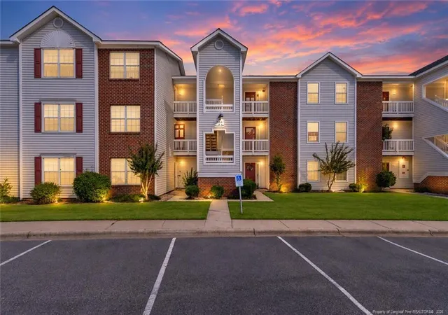 Condo for sale at 283 Waterdown Dr #6, Fayetteville, NC 28314 | MLS# 770227