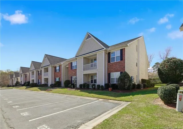 Listing Photo 2 - Condo for sale in building located at 3129 Wisteria Ln, Fayetteville, NC 28314 - Unit #201
