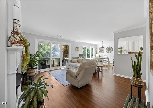 Listing Photo 3 - Condo for sale in building located at 317 Gln Echo Ln, Cary, NC 27518 - Unit #E