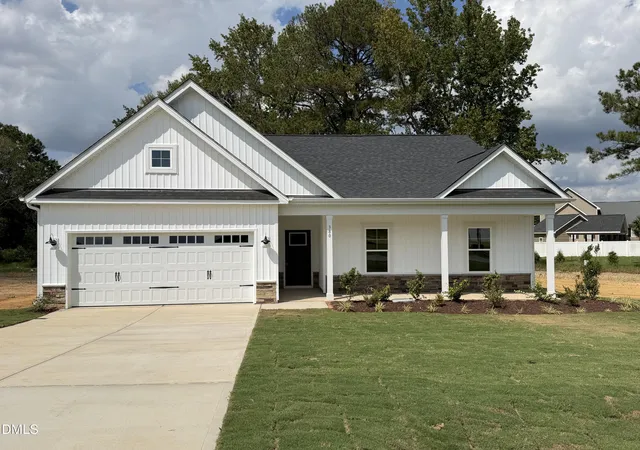 Single family home for sale at 380 Thorntons Crk Dr, Erwin, NC 28339 | MLS# 10196367