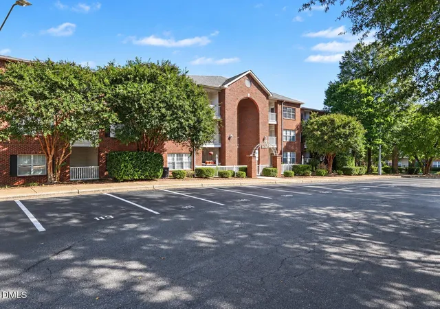 Photo 3 of Sale Pending at 133 Sturbridge Dr #133, Clayton, NC 27520 | MLS# 10197558 | Listing updated on 2026-10-27