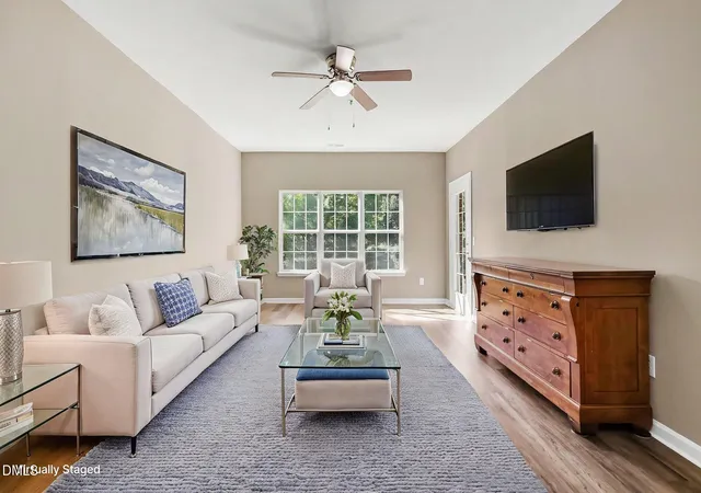 Listing Photo 4 - Condo for sale in building located at 133 Sturbridge Dr, Clayton, NC 27520 - Unit #133