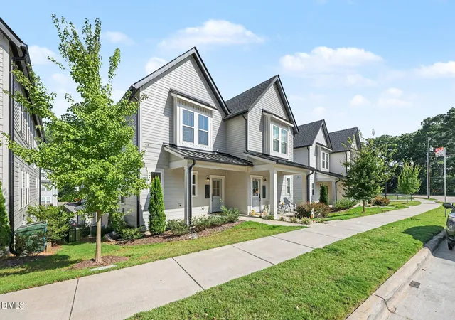 Condo for sale at 861 Athens Dr #101, Raleigh, NC 27606 | MLS# 10196759