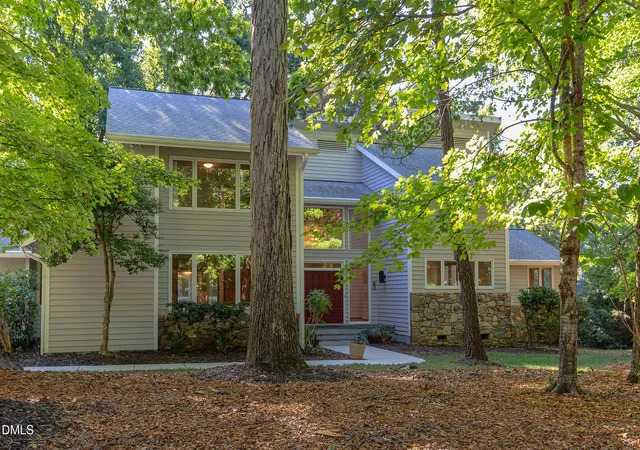 Photo 2 of Mansion for sale at 101 Wicklow Pl, Chapel Hill, NC 27517 | MLS# 10197122 | Listing updated on 2026-10-26